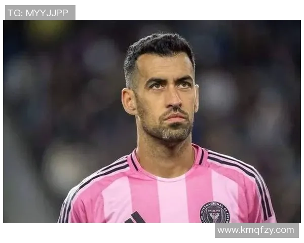 巴萨11号足球球星是谁 探索巴塞罗那球员背后的传奇与故事